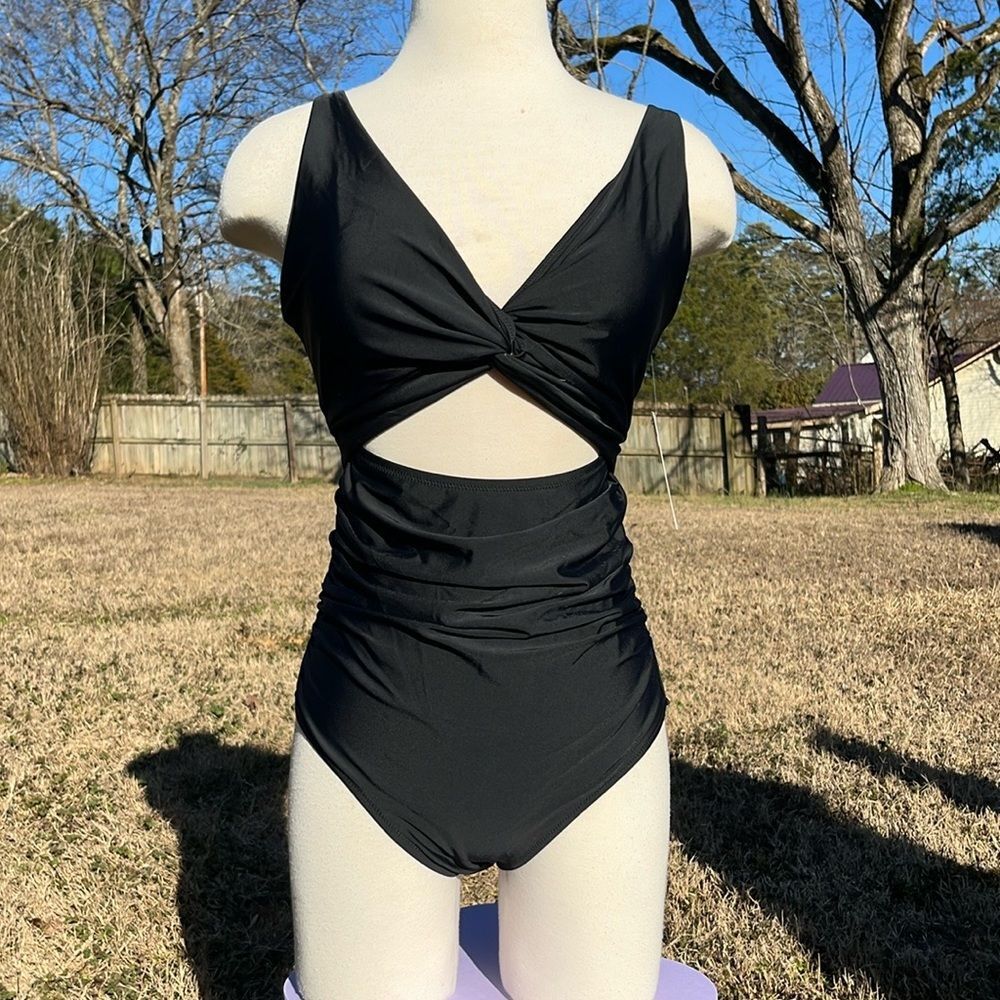 NWT CHARMO UPF 50+ Ruched Front Tummy Conteol Black One-Piece Swimsuit Medium - Picture 2 of 16